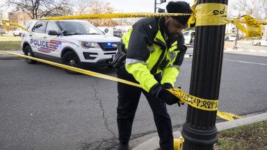 Нападателят е идентифициран като 38 годишния жител на Бронкс Кортни Гордън
