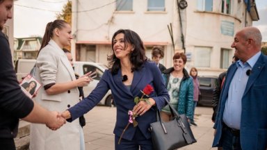 Аз съм член на националния предизборен щаб на партията и