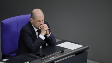 Възнамерявам да разговарям с него каза Шолц по време на