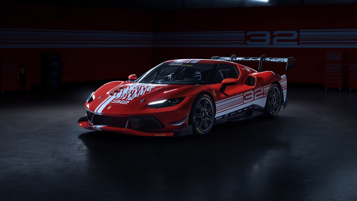 Ferrari 296 Challenge развива 700 конски сили без хибридна система