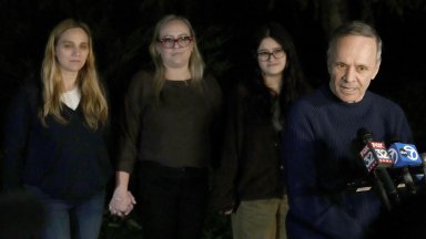 Джудит Тай Раанан на 59 години и 17 годишната й дъщеря