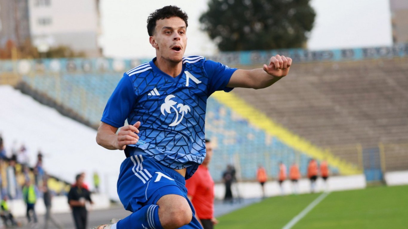 Защитник донесе победа на "Левски" срещу украинския Динамо (Киев)