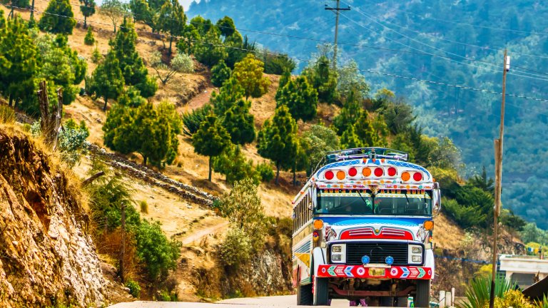 10 от най-необичайните форми на обществен транспорт в света