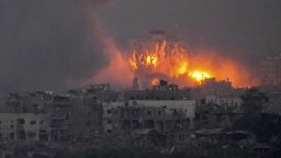 Израел порази военна инфраструктура в Сирия, атака и в бежански лагер в Дженин