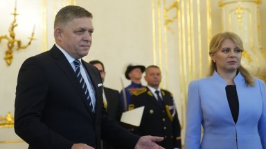 Президентът Зузана Чапутова назначи Фицо и кабинета му след като