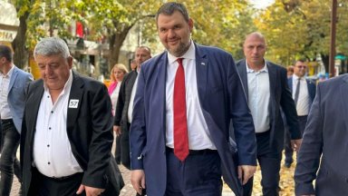 Той обсъди с тях основните теми които са проблем в