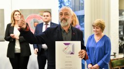 Художникът Онник Каранфилян е тазгодишният носител на награда "Сирак Скитник" на Община Сливен