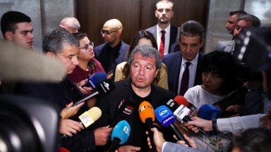 Зам министърът на електронното управление Михаил Стойнов е направил всичко на