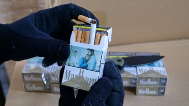 Задържаха над 100 300 къса цигари на "Дунав мост" при Русе само за 4 дни