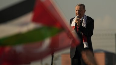 Ердоган започва разговори с лидерите на 45 държави, включително България, за спиране на огъня в Газа