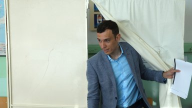 В социалните мрежи се разпространява фалшива анкета с неясен източник