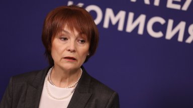 За сравнение избирателната активност към 11 часа беше 12 3 През 2019