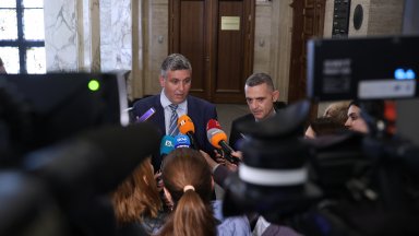 На среща в кабинета на главния прокурор Сарафов е разяснил