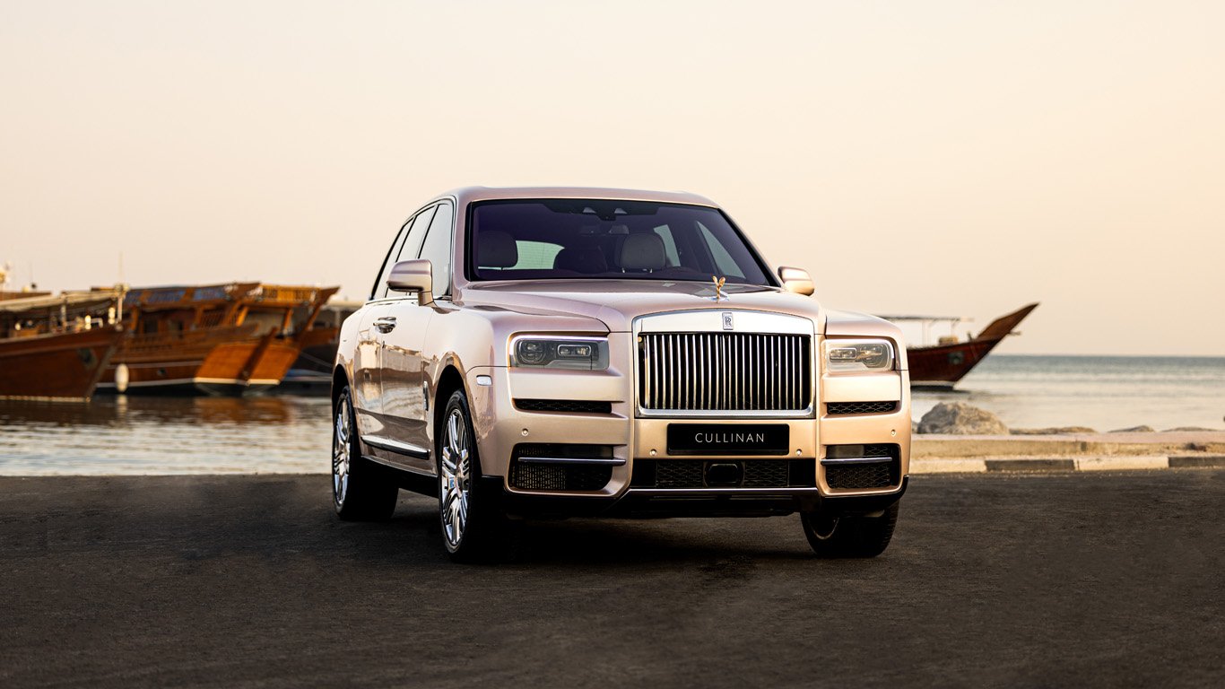 Rolls-Royce направи Cullinan в цвета на най-скъпата перла