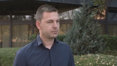 Снощи съобщение изпратено до мобилните телефони от BG ALERT изплаши хиляди българи Смартфоните им