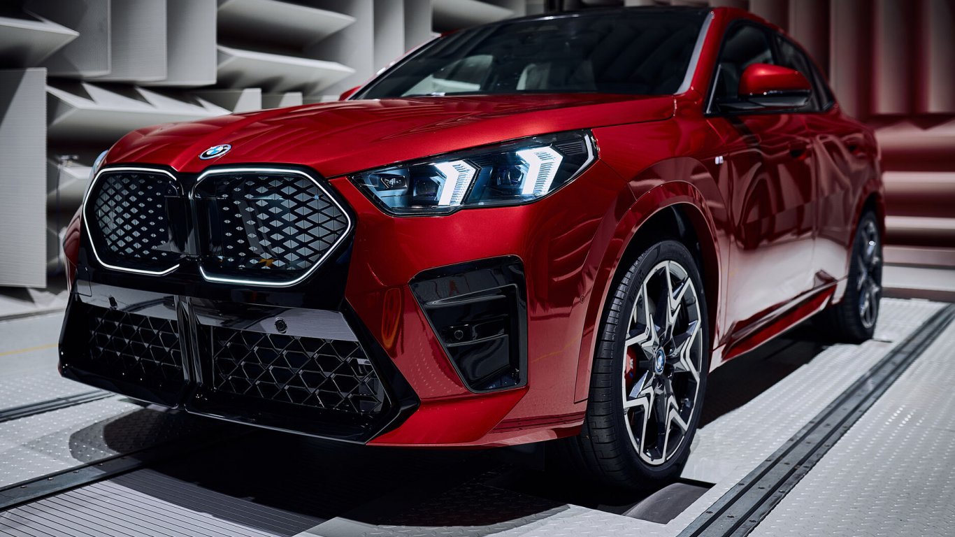 Новото BMW X2 влезе в производство
