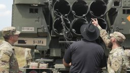 Украйна нанесе нов удар с американски ракети HIMARS по град в руската Курска област