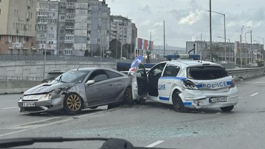 Катастрофата е станала малко след 9 часа на булевард Васил