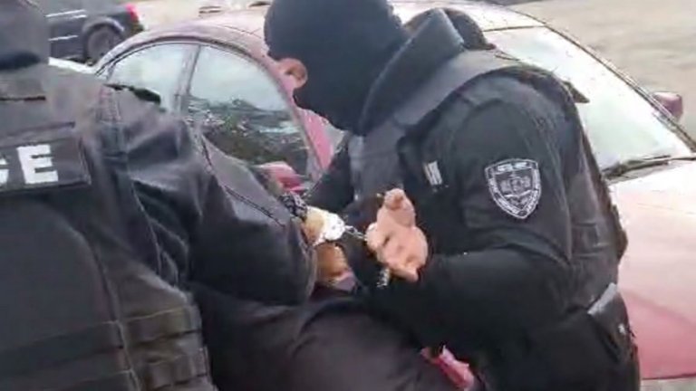 Арест за 40-годишен русенец, заплашил с убийство кмета на Ветово