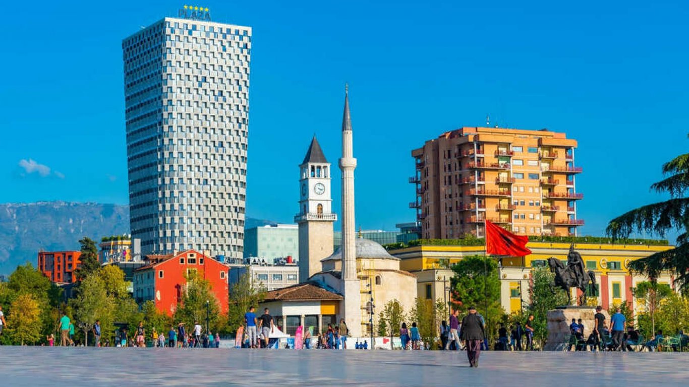 Албания чака неспокойно резултатите от преброяването на малцинствата