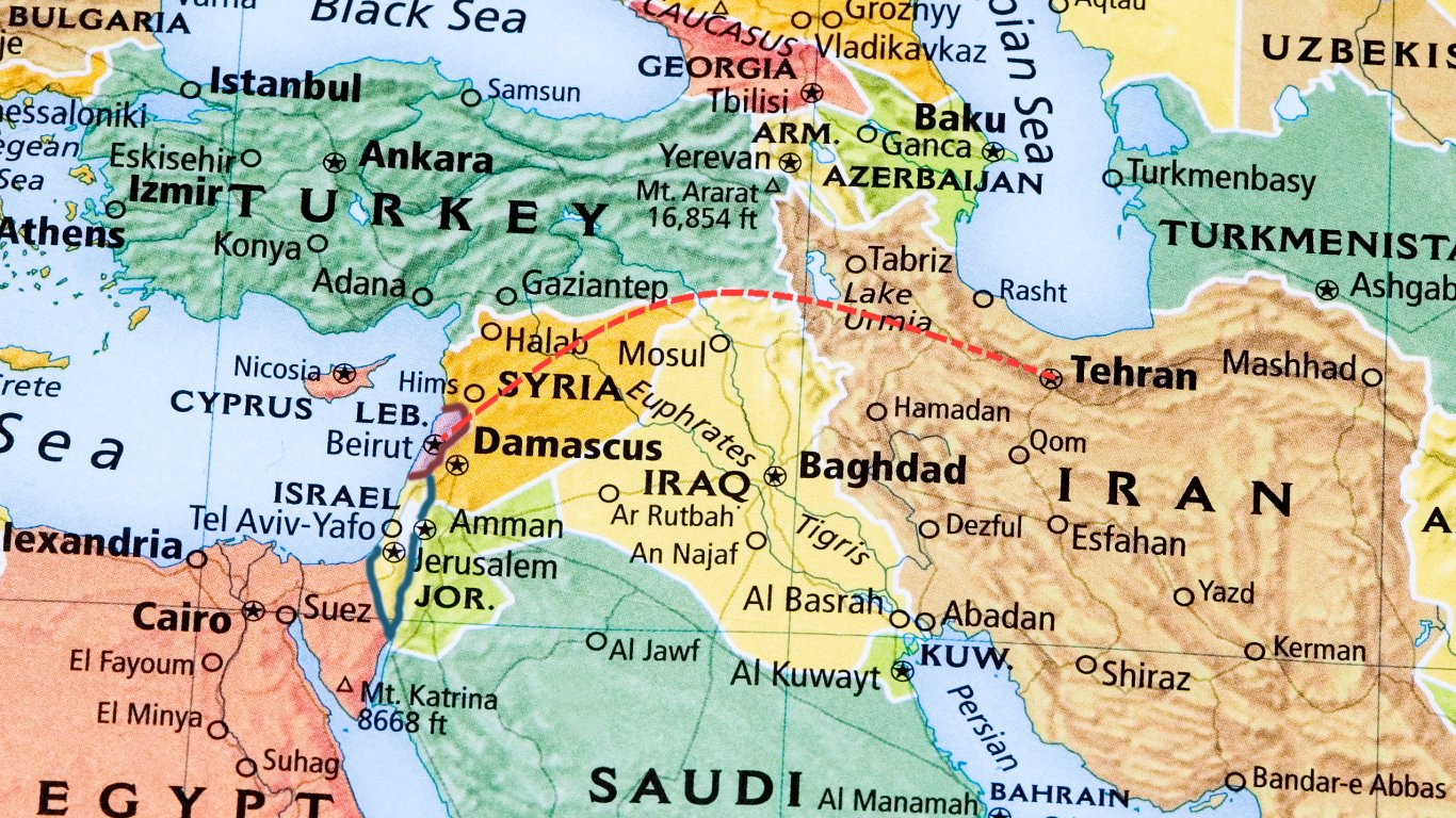 Иран влияе на ливанската организация "Хизбула"