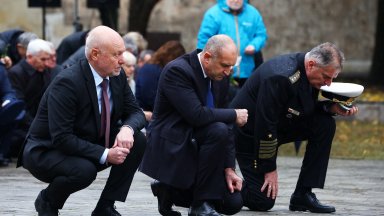 На Архангелова задушница се отдава почит към паметта на офицерите