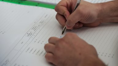 Зам председателят на 73 СИК Пловдив Росица Лекова заяви че половината от