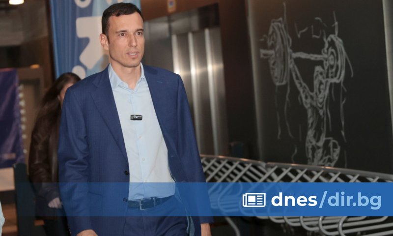 Искам да благодаря на всички, които подкрепиха мен и нашите