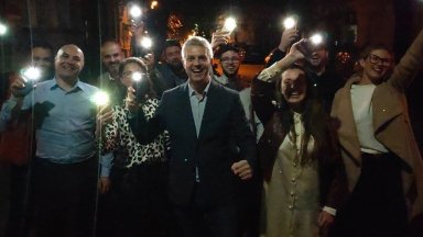 Според финалния екзитпол на Маркет линкс за кандидата на ПП ДБ