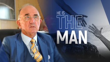Андрей Марков в He's the Man: Една кауза, фургон №3 и мъжът, който реанимира болната система