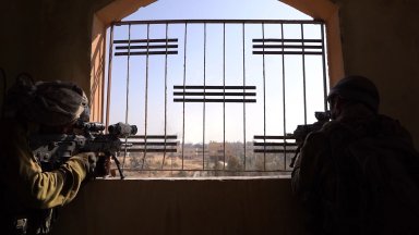 Въз основа на разузнавателни данни на ЦАХАЛ изтребител на отбранителните