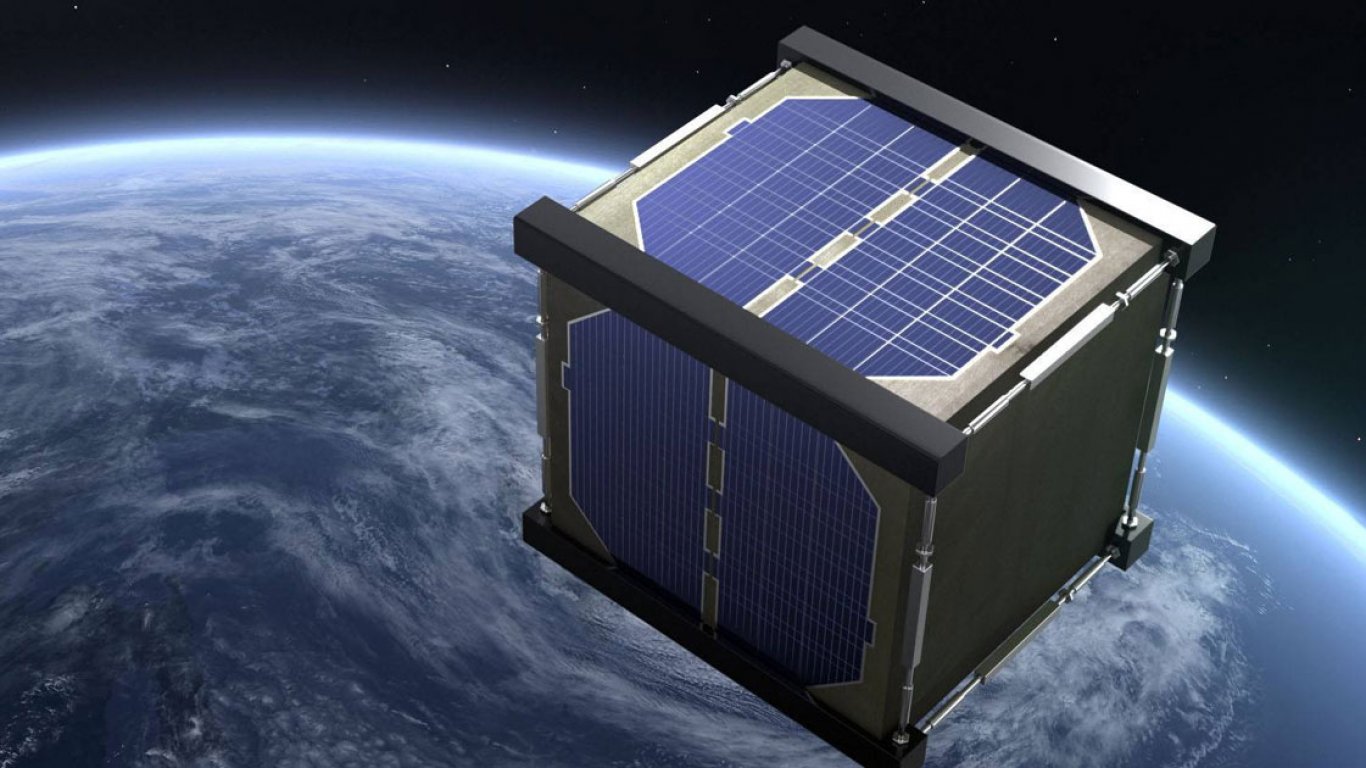 НАСА се готви да изстреля първия дървен сателит в космоса