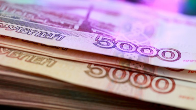 Москва вдига ДДС в опит да осигури средства за войната