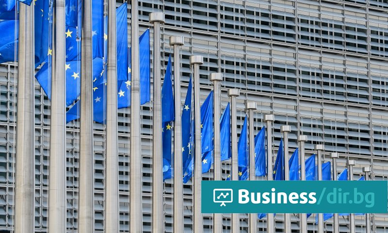 Еврокомисарят отбеляза, че предложението следва да бъде одобрено от Съвета на
