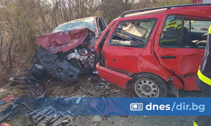 Инцидентът стана вчера около 13 часа на пътя между Бургас