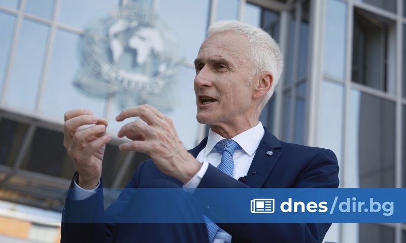 Русия е страна, която си сътрудничи с Интерпол и, ако