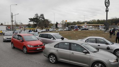 Снимка БТА Протестиращите заявиха че искат да се спре замърсяването