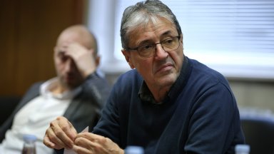 Гражданите вече се отнасят към политическите партии не просто скептично