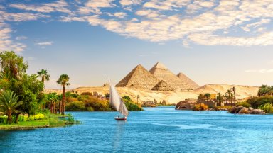 Река Нил "потече" отново край египетските пирамиди 