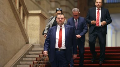 По рано лидерът на ГЕРБ Бойко Борисов съобщи че кандидатурата на