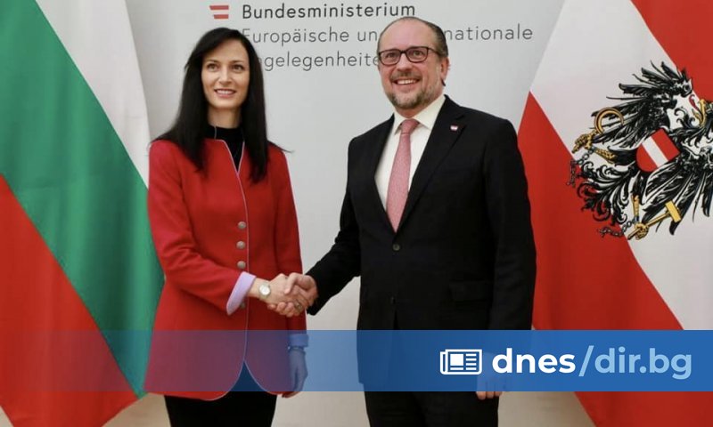 Вицепремиерът заяви, че България подкрепя визията на Австрия, че Шенгенското