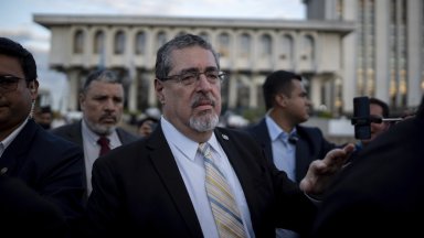 Главният прокурор на Гватемала иска имунитета на новоизбраните президент и вицепрезидент