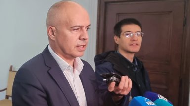 Нека Бойко Борисов да каже предлагал ли е на президента