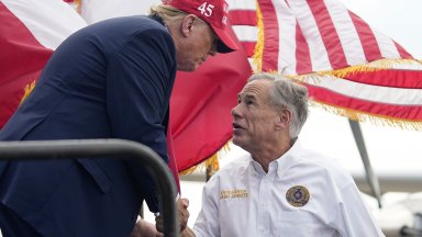 Тръмп който е фаворит за републиканската номинация и се очаква