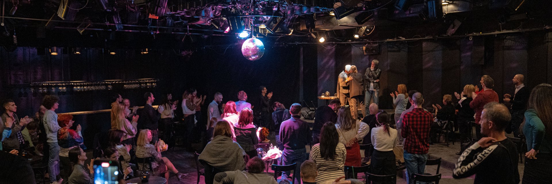 2 обиколки зад кулисите, 4 представления и 4 срещи с публиката - "Нощ на театрите" в Народния театър