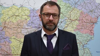 От ведомството на Цеков посочват че рокадата цели засилване на експертното