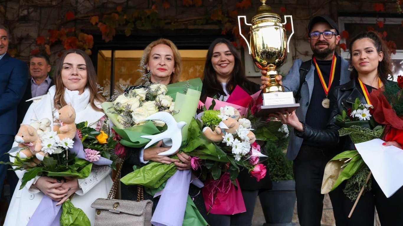 Новата българска федерация по шахмат бе приета за пълноправен член на ФИДЕ