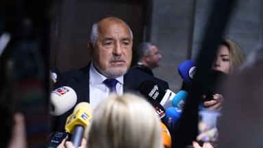 Той подчерта че през декември има две много важни дати