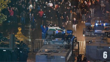 Стоянов коментира че до последно протестът бил заявен като мирен При