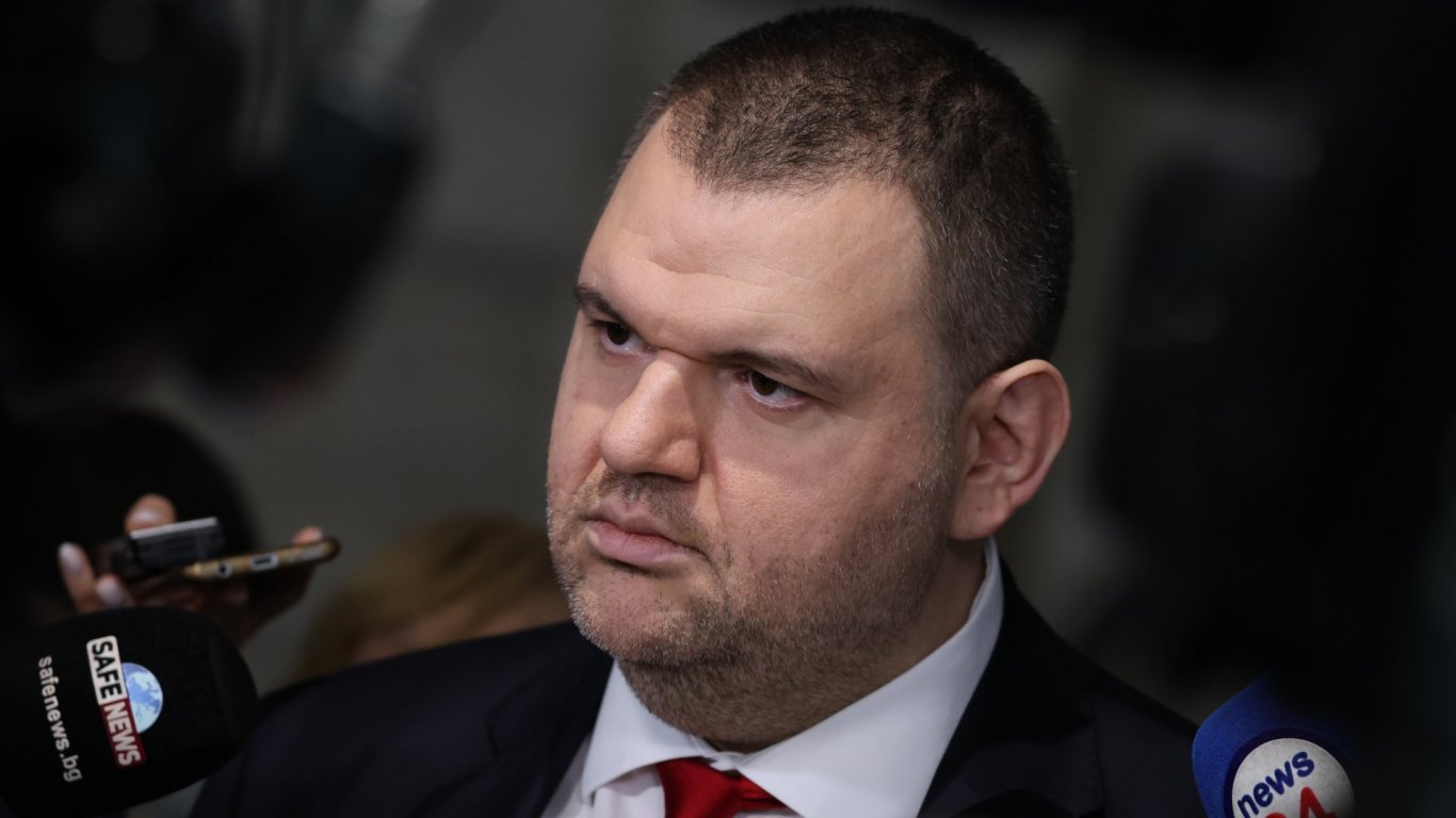 Пеевски: Борисов като лидер на ГЕРБ може да реши кой да е министър на външните работи
